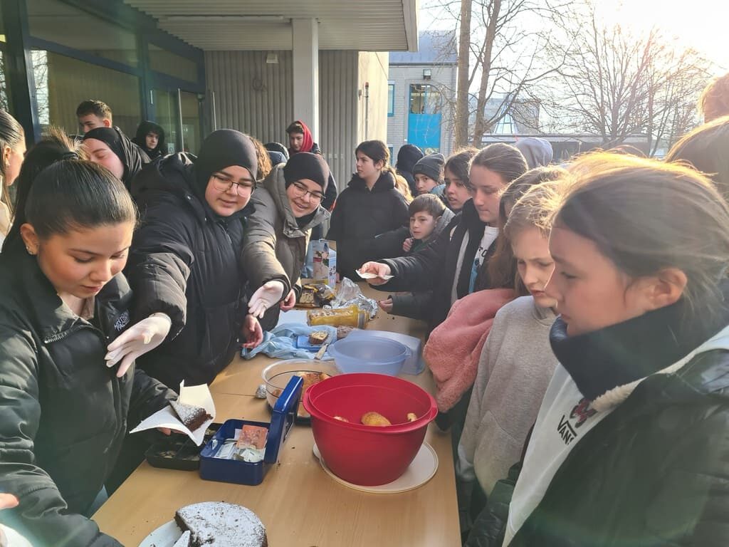 Spenden für Erdbebenopfer