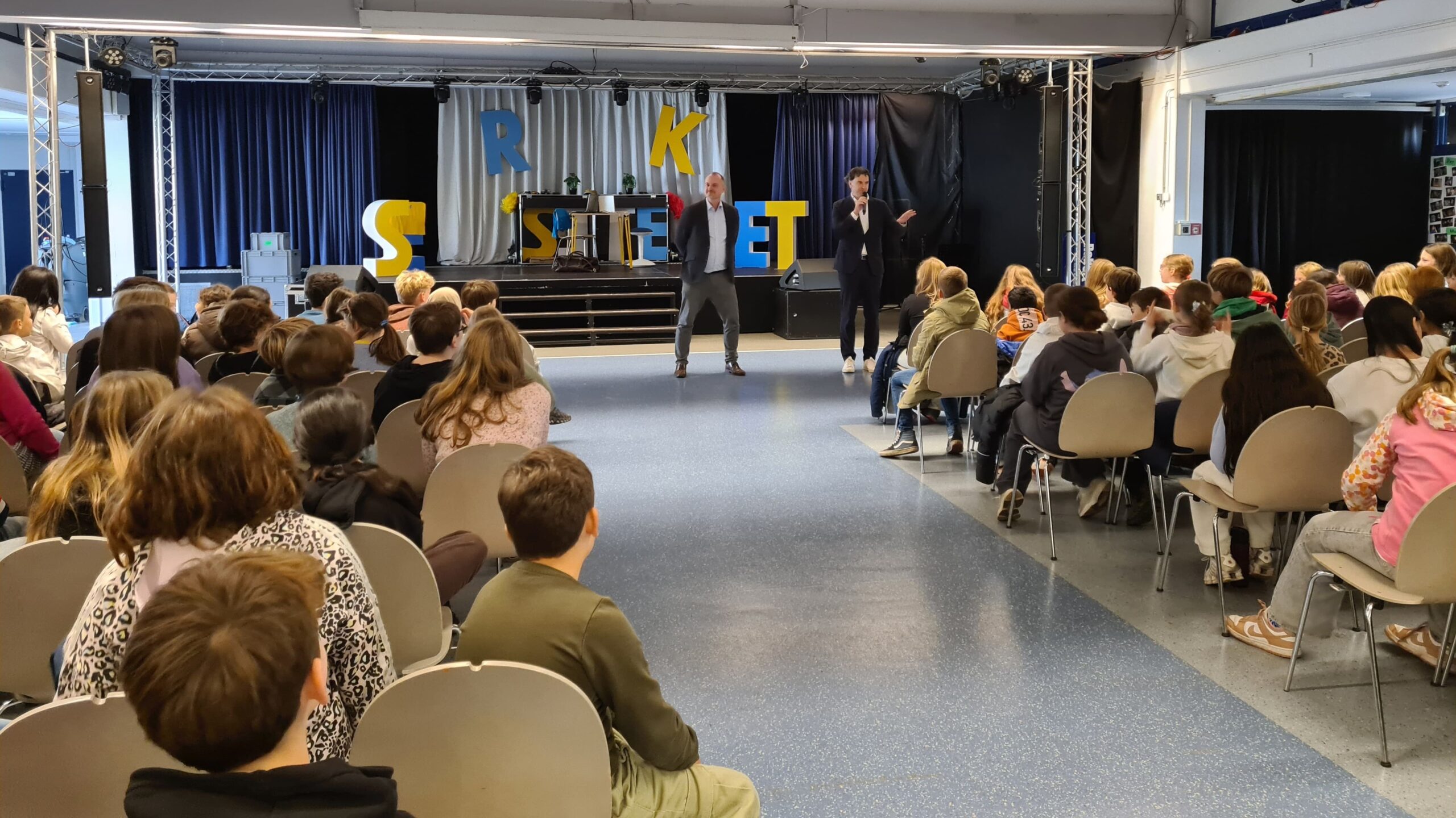 Zartbitter Theaterstück Respekt