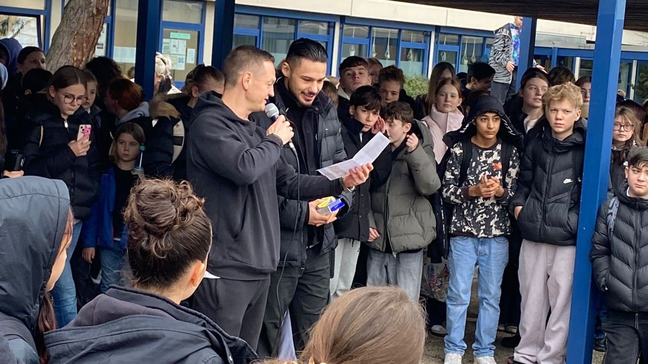 Überraschung für einen echten Champion!