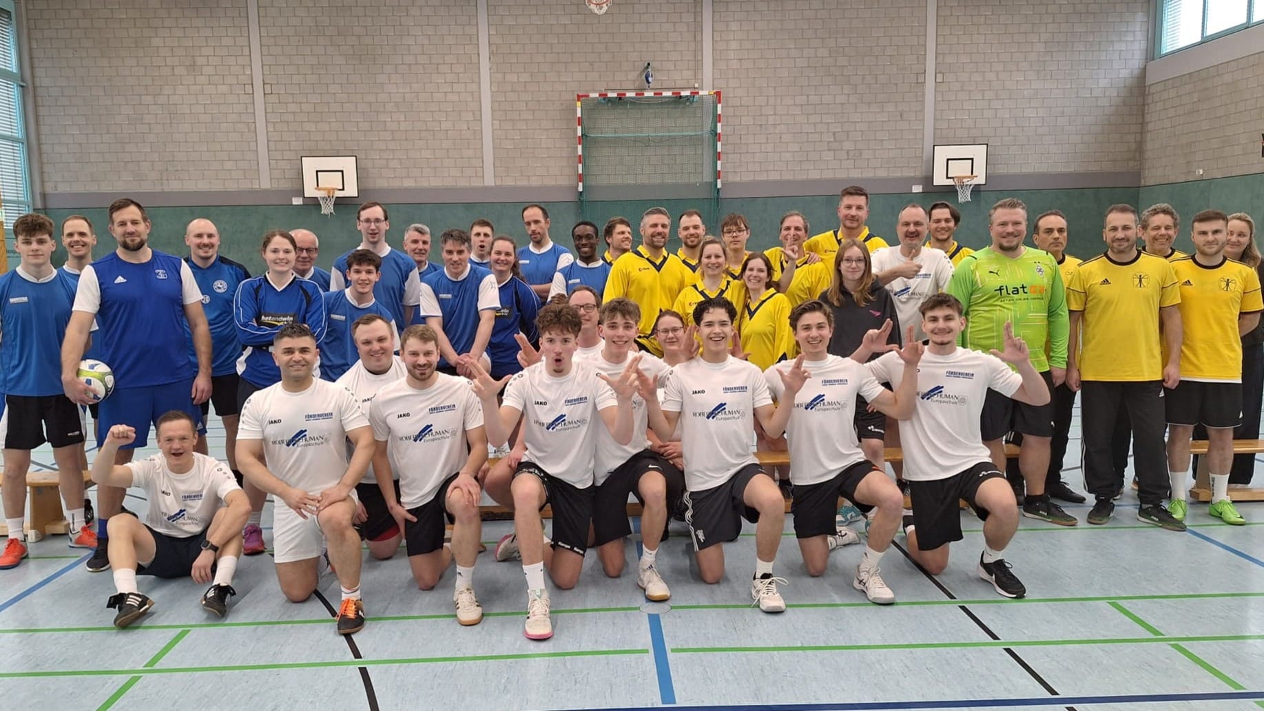 Schuman-Cup 2026 – Erfolgreiches Lehrer-Schüler-Fußballturnier an unserer Schule