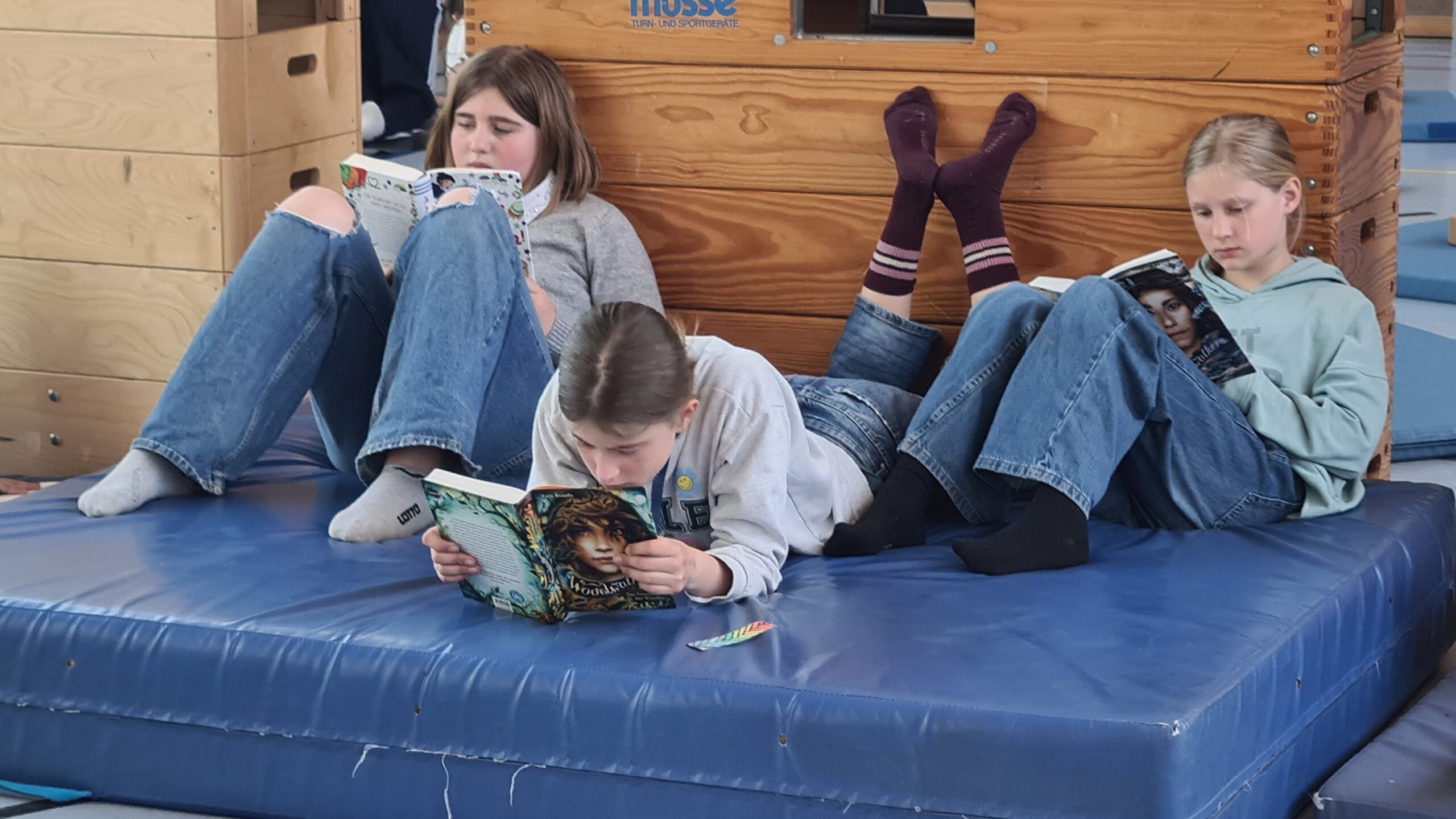 Lesen, lauschen, staunen – unser Lesetag