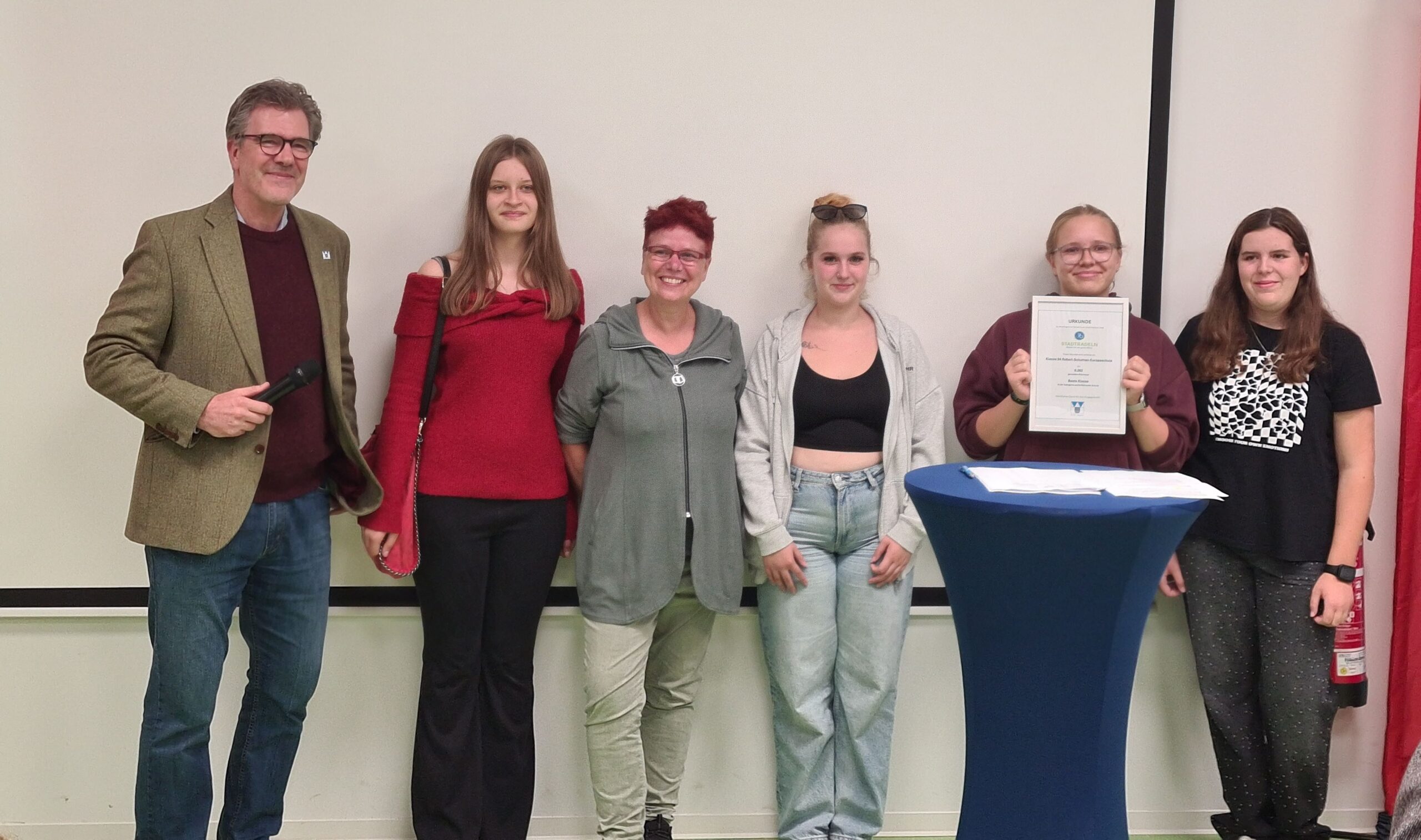 Ehrung der 10A Schulradeln Stadt Willich
