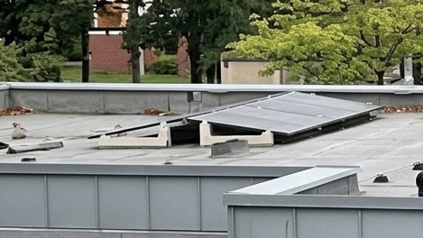 Sonnenenergie für unsere Schule: Photovoltaikanlage in Betrieb